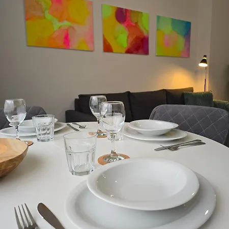 Appartement Art - Mit Balkon