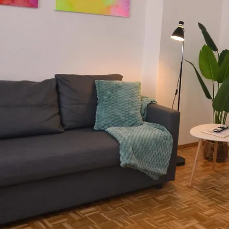 Art - Mit Balkon